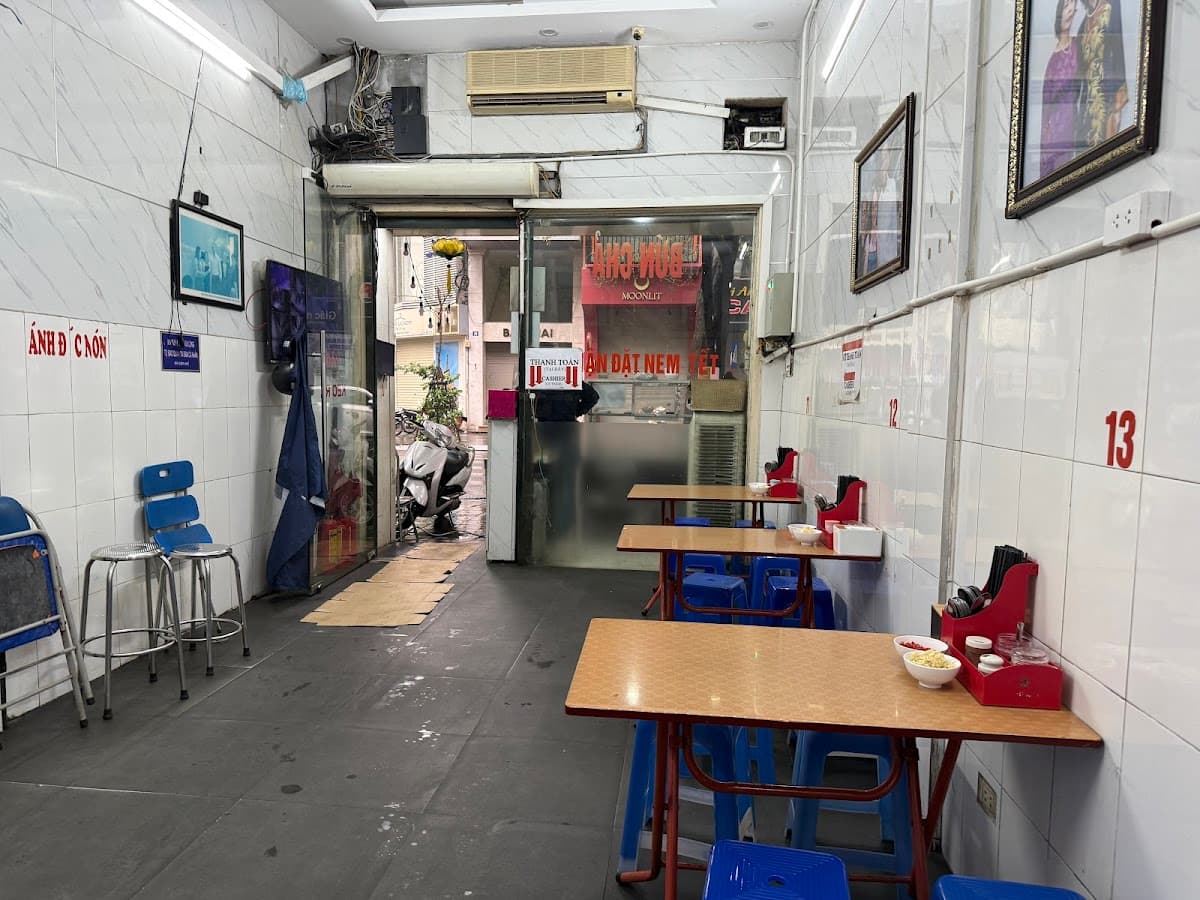 Trip cover: ฮานอย 3 วัน 2 คืน — ตะลุยสตรีทฟู้ดเมืองเก่า กาแฟไข่ คาเฟ่ไวรัล วัดริมทะเลสาบ