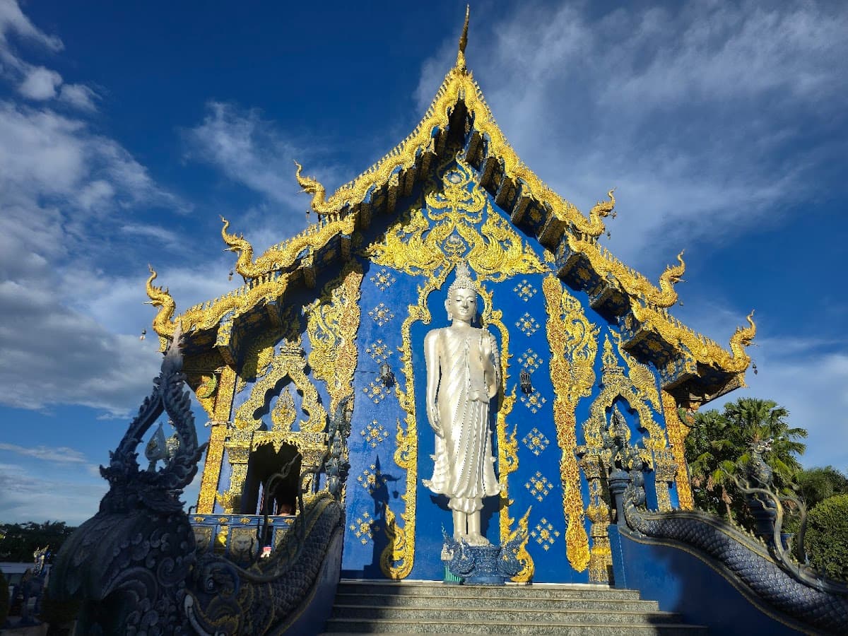 Trip cover: เชียงราย 3 วัน 2 คืน — วัดศิลปะ ไร่ชาฉุยฟง คาเฟ่ไวรัล น้ำตกกรีนซีซั่น
